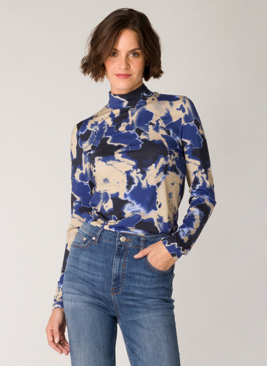 Omani Mock Neck