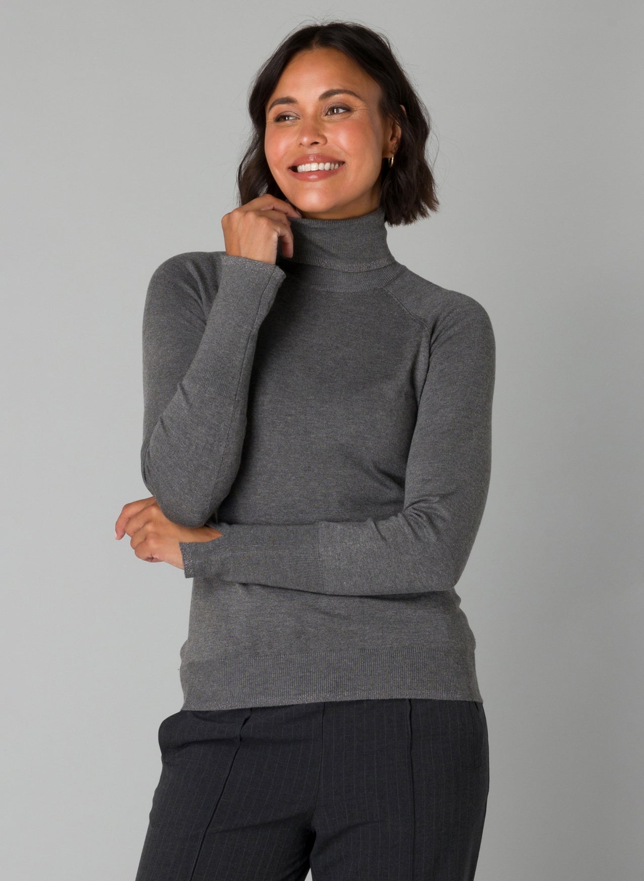 Yest Essential Lightweight Knit Turtlenecks