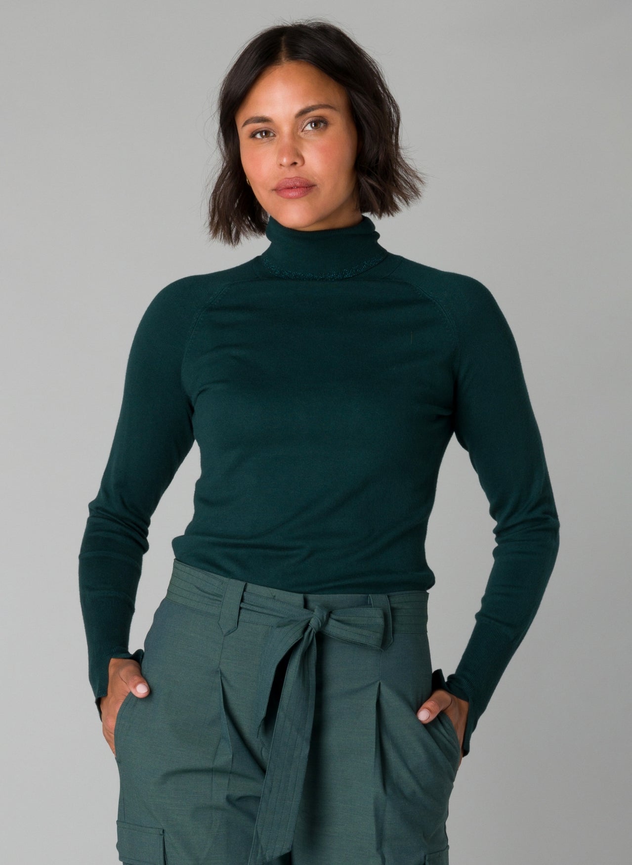 Yest Essential Lightweight Knit Turtlenecks