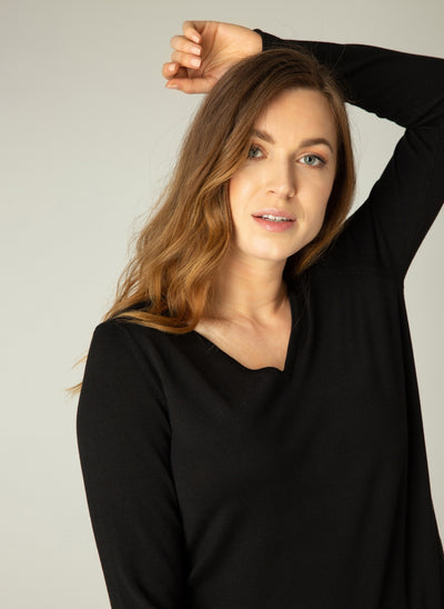 V neck YOLA sweater in Navy or Black