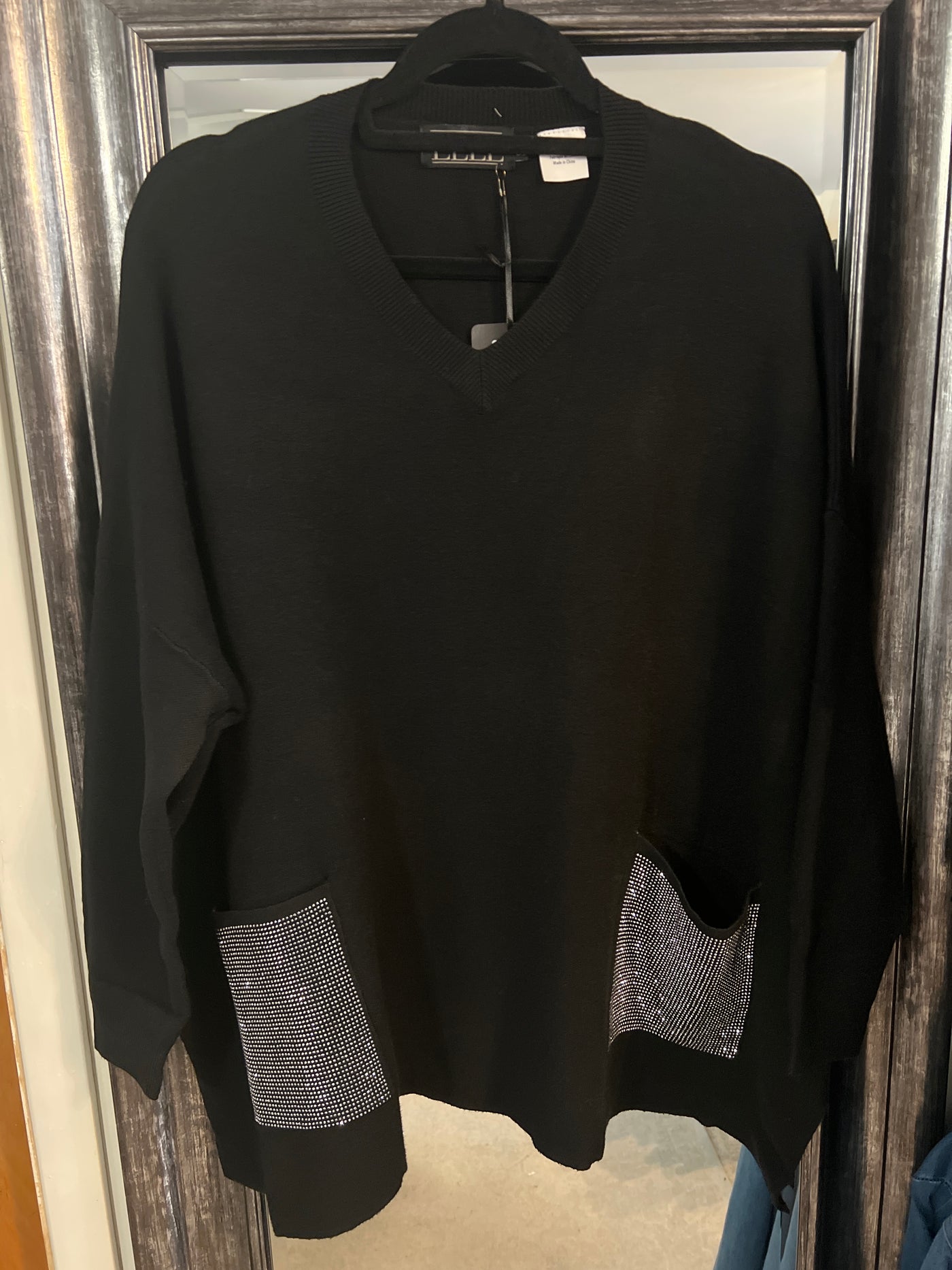 Soft V-Neck Tunic with Crystal Pockets - Four colours