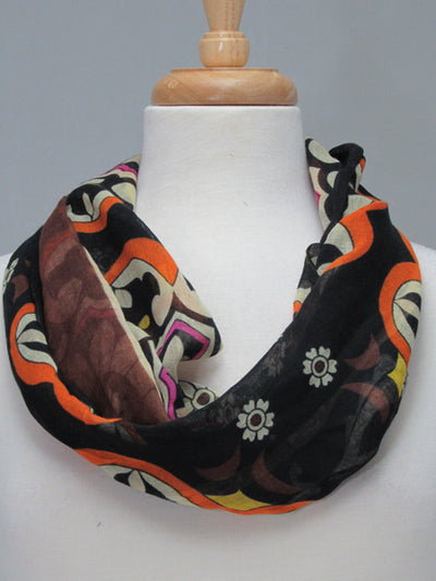 Magnet Scarf Fun Burst   3 colours to choose from
