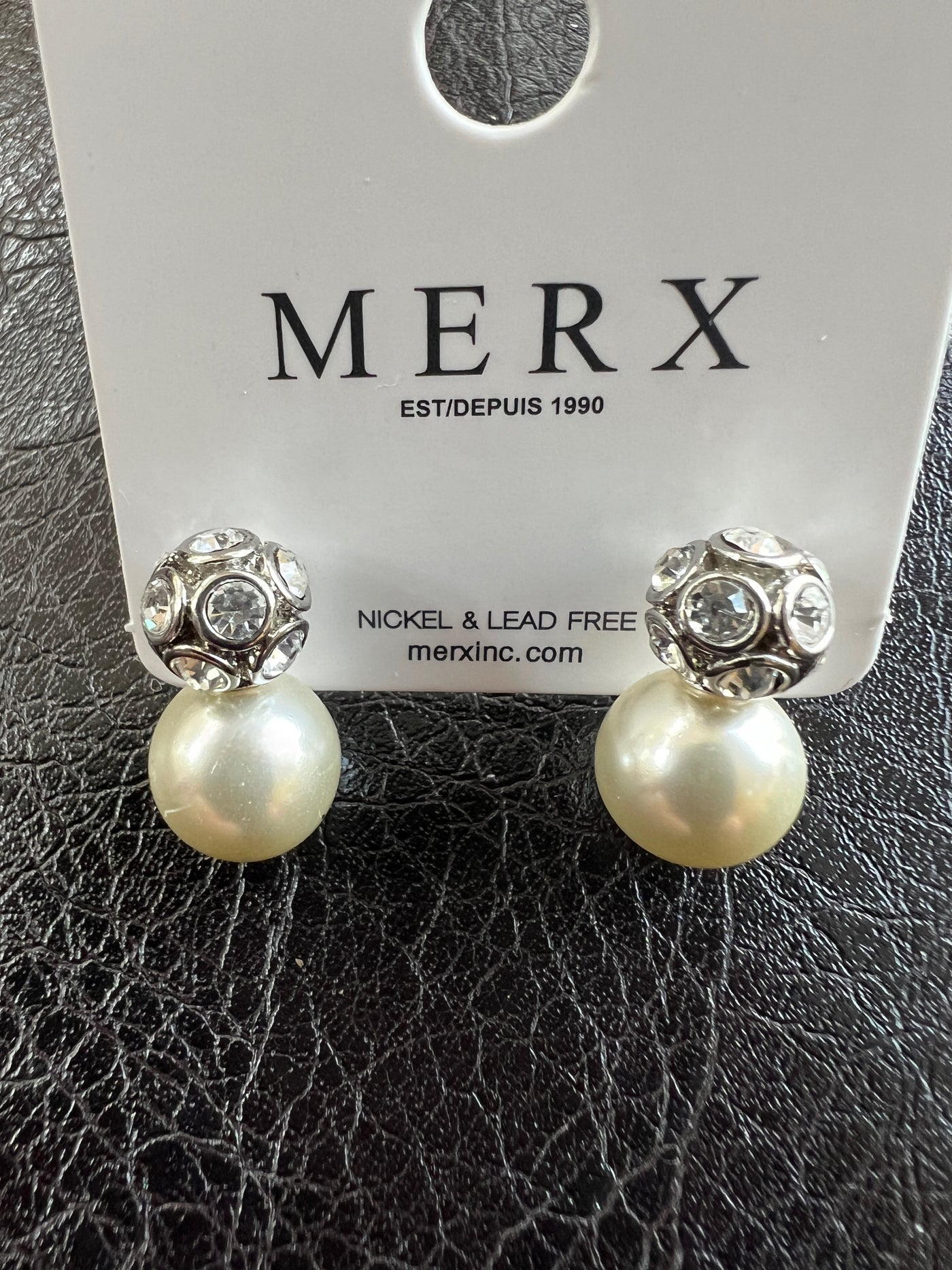 Diamonte bouquet pearl studs