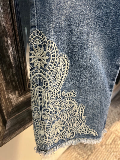 Denim Crop jean with embroidery