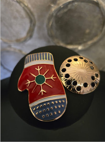 Magnetic Brooches  - Winter and Holiday Choices