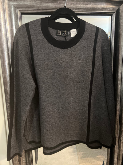Contrast Trim Top
