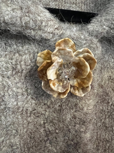 Coquette jacket with flower closures