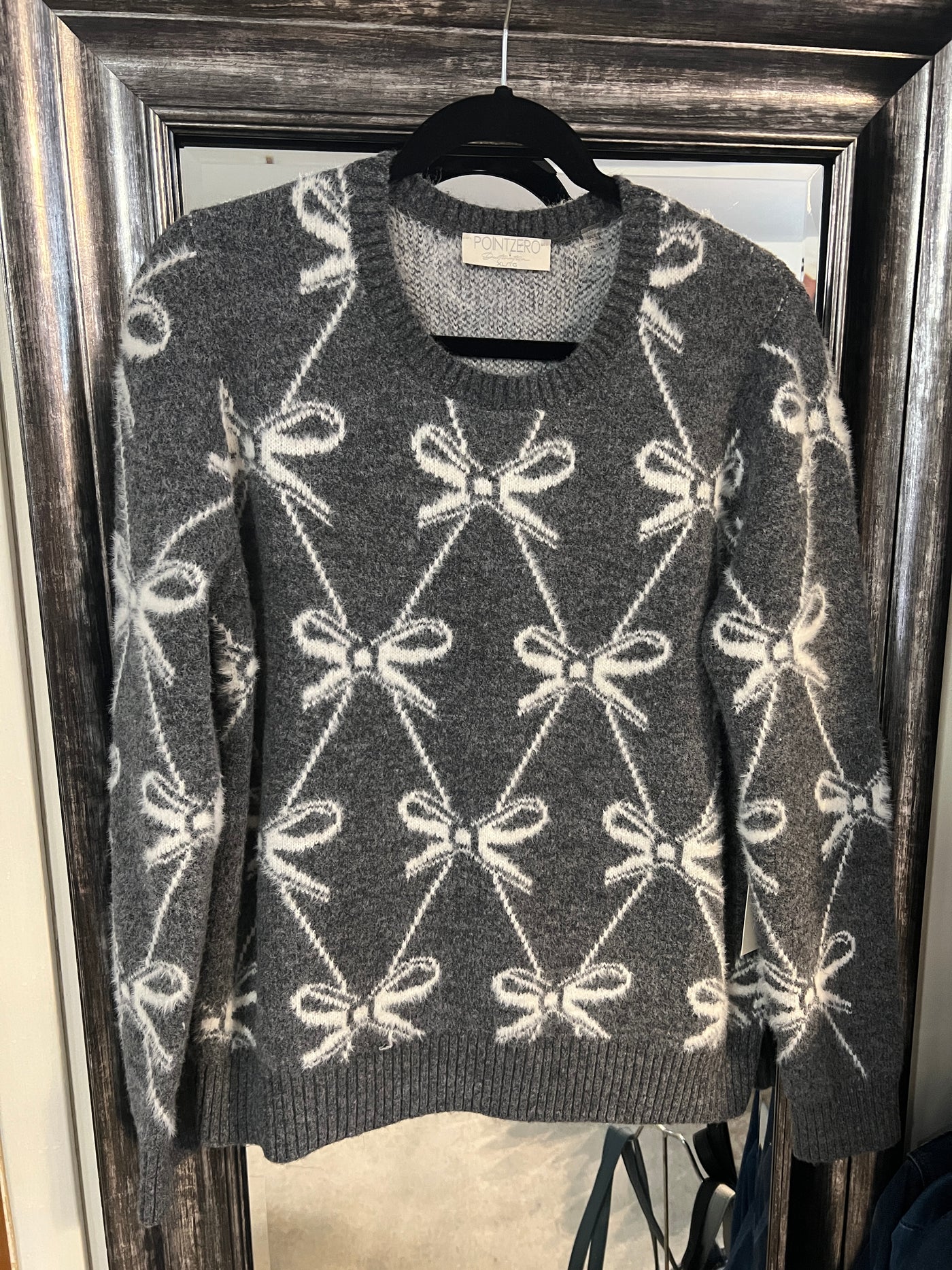 Bow Sweater