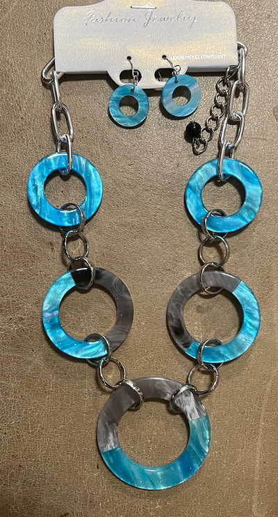 Resin circle necklaces