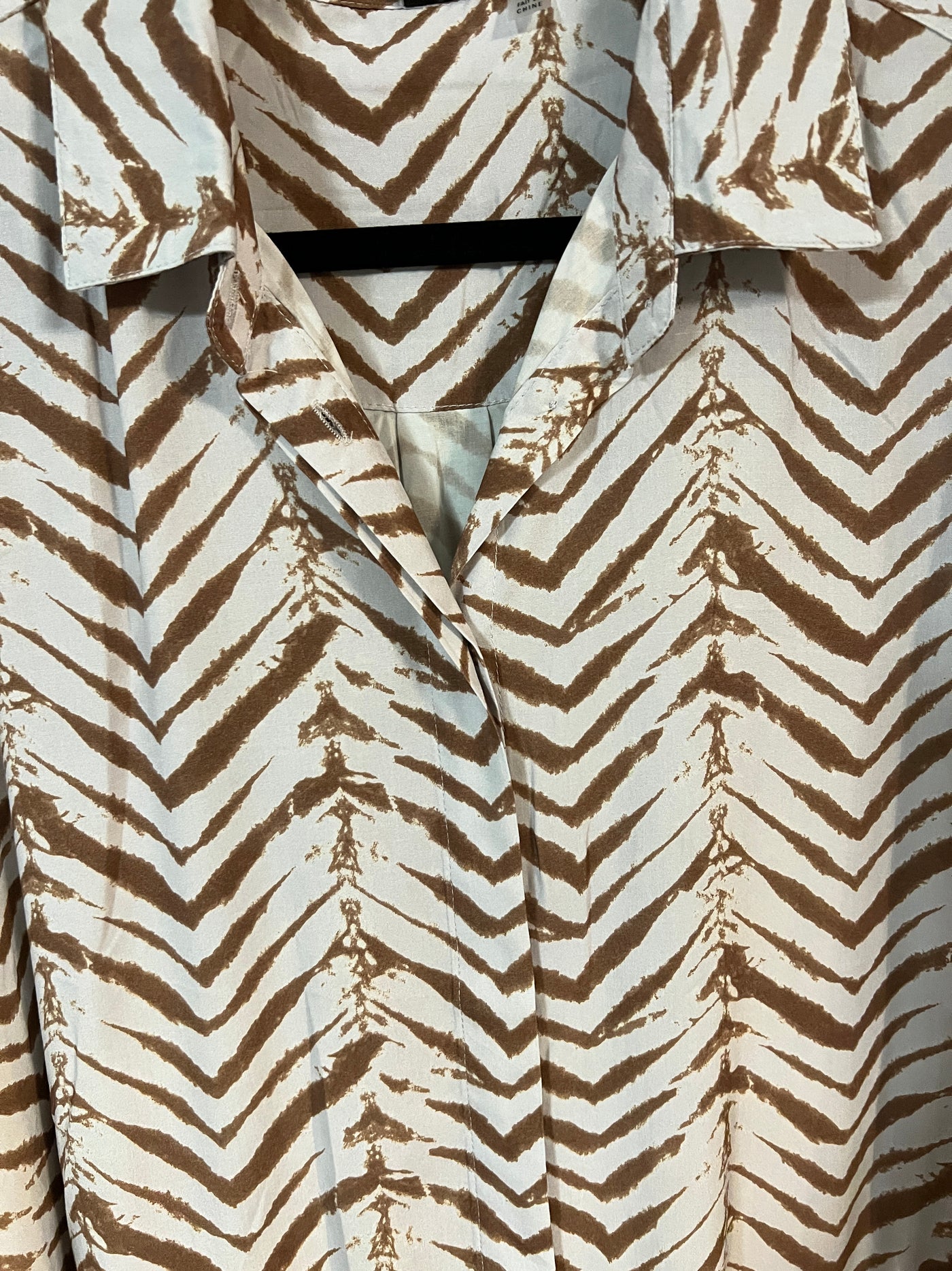 Caramel & White Chevron blouse