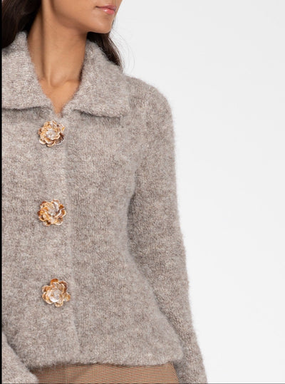 Coquette jacket with flower closures