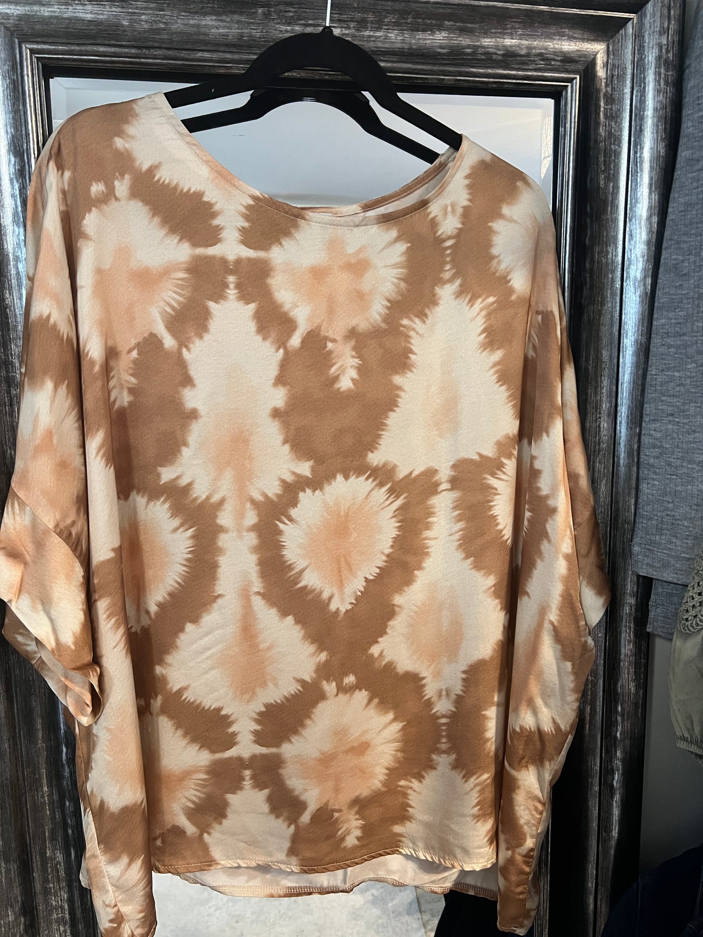 Silky Short Sleeved Blouse