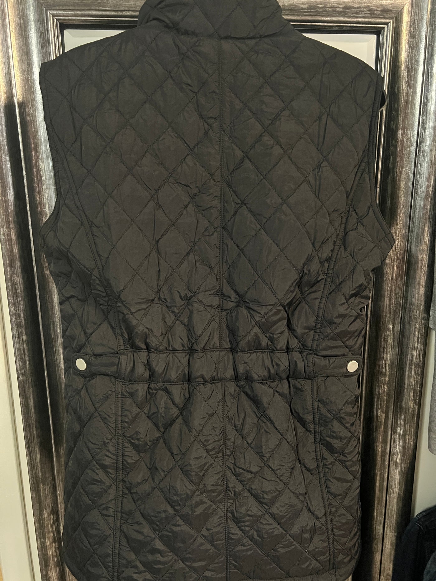 Light Weight Puffer Vest -  2 colours
