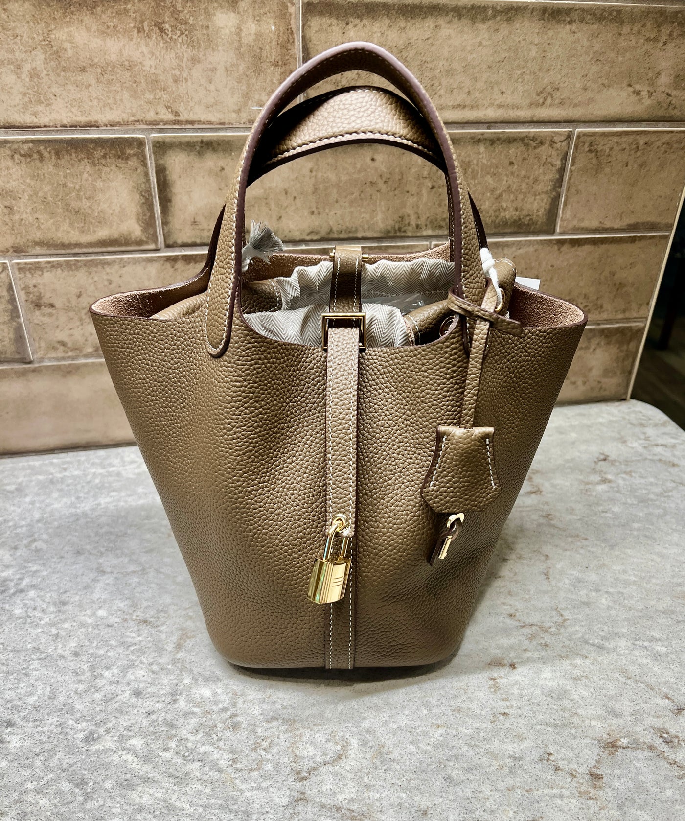 Bucket Bag Luxury-inspired 5 colours