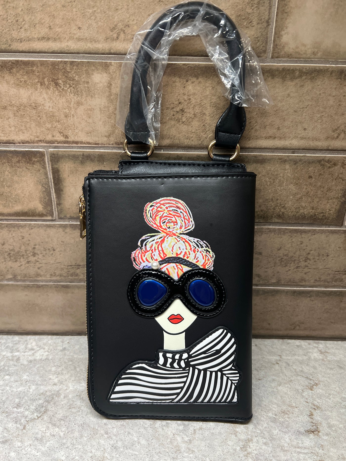 Chic Femme Purse - The Bold Trendsetter