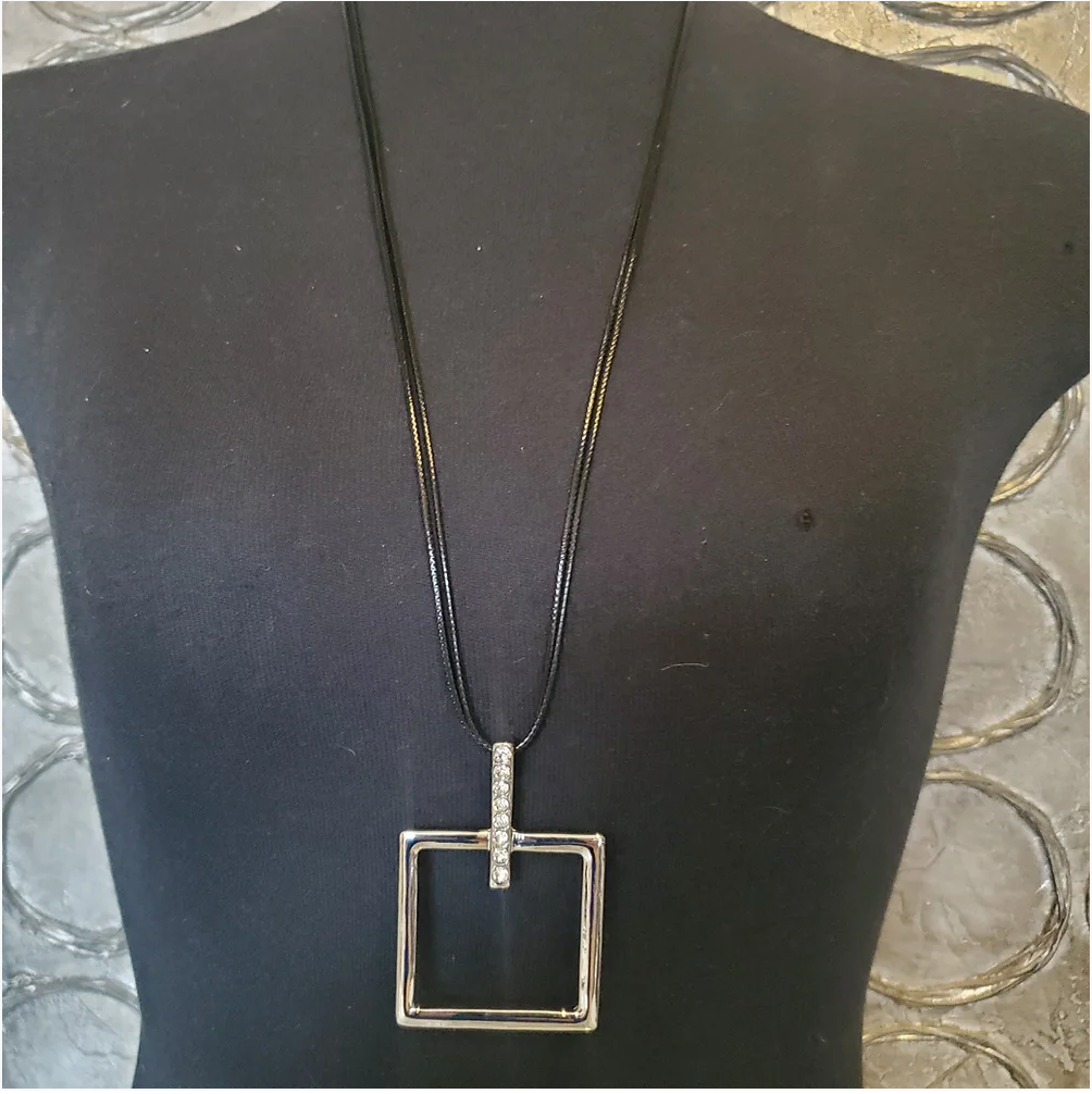 Square with Bling long necklace set