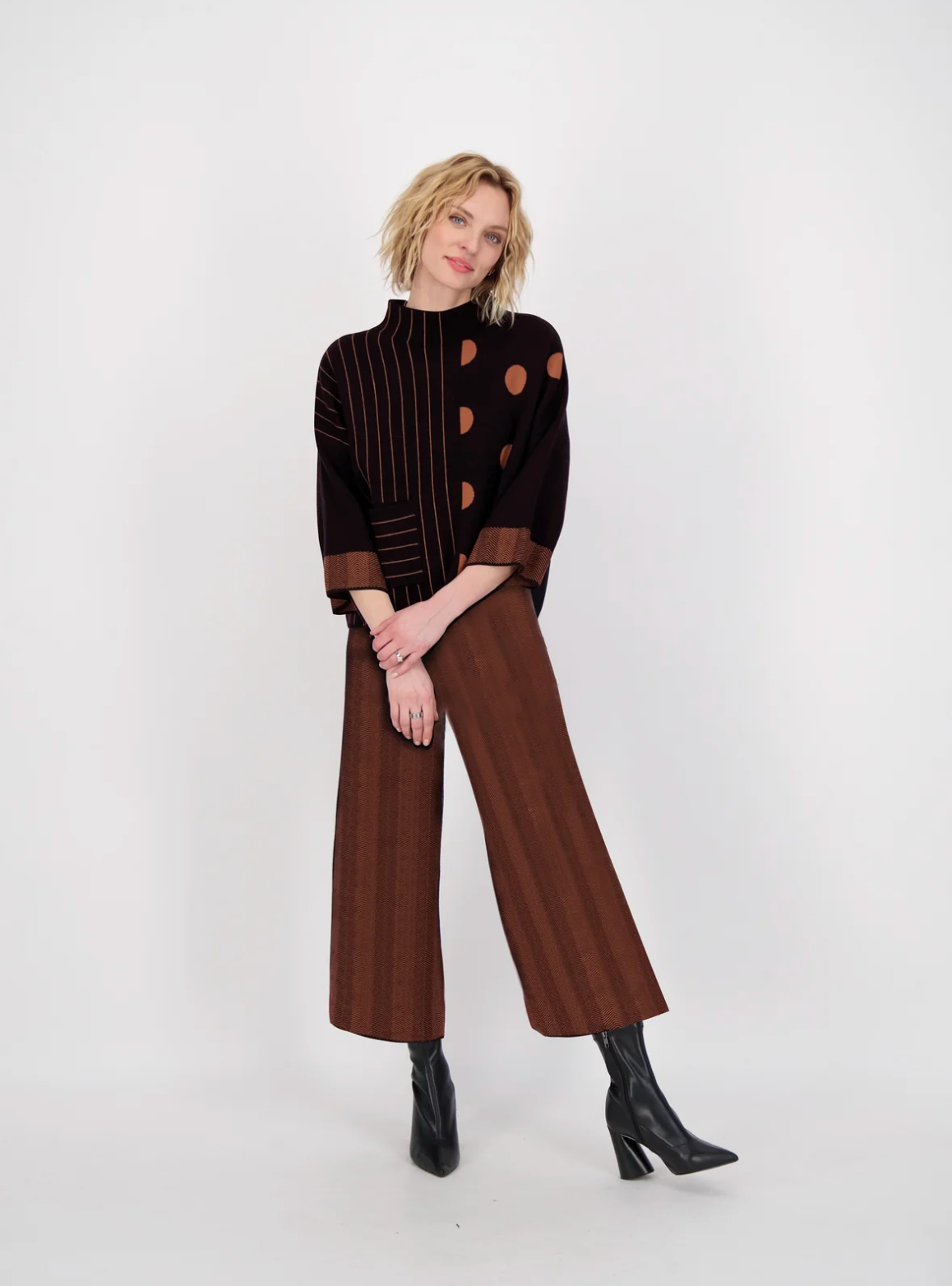 The Essential Wide Herringbone Pant Chocolate