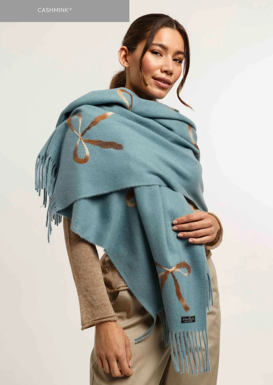 Fraas Embroidered Bow Stole with Fringes