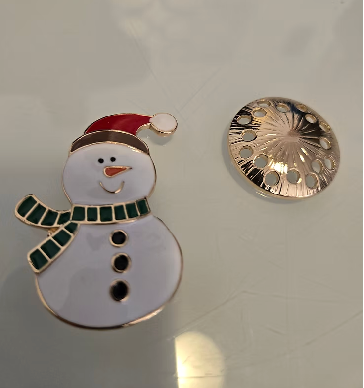 Magnetic Brooches  - Winter and Holiday Choices