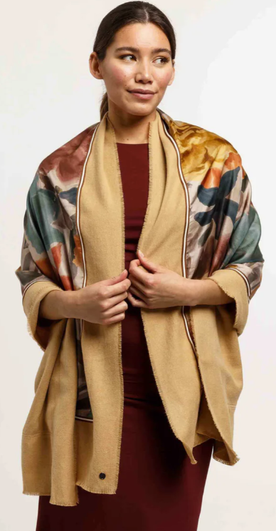 Patchwork Stole with Floral Print in Silk on Viscose Blend